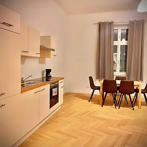 wiedner-apartments.vienna-besthotels.com/
